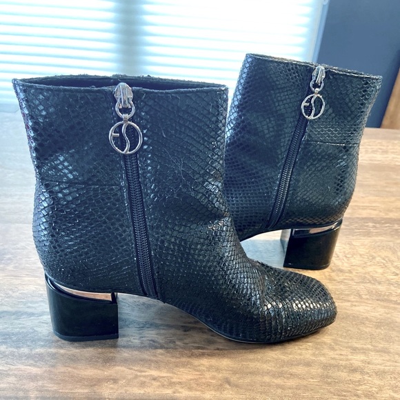 Franco Sarto Women’s Marquee Black Ankle Boot Size 6 - Picture 6 of 15